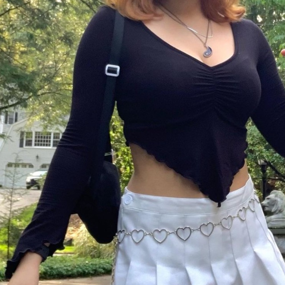 black cropped long sleeve top. brand new.